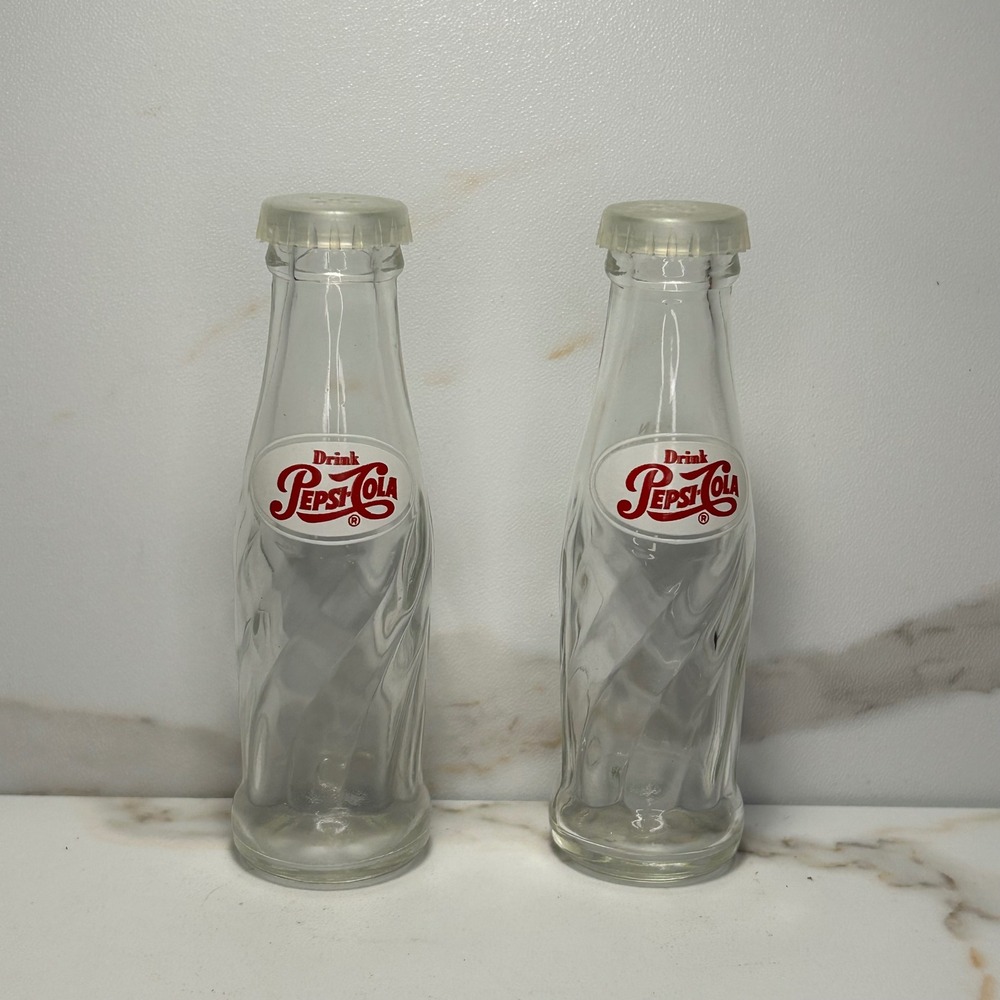 Vintage Pepsi-Cola Glass Bottle Salt and Pepper Shaker Set Advertising Novelty